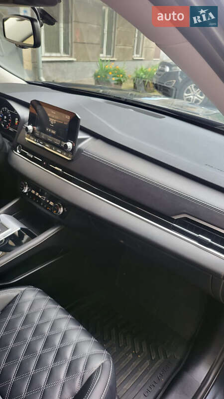 Внедорожник / Кроссовер Mitsubishi Outlander 2024 в Дергачах фото 10 Внедорожник / Кроссовер Mitsubishi Outlander 2024 в Дергачах