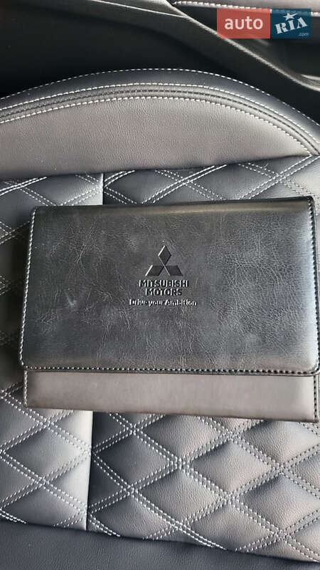 Внедорожник / Кроссовер Mitsubishi Outlander 2024 в Дергачах фото 14 Внедорожник / Кроссовер Mitsubishi Outlander 2024 в Дергачах