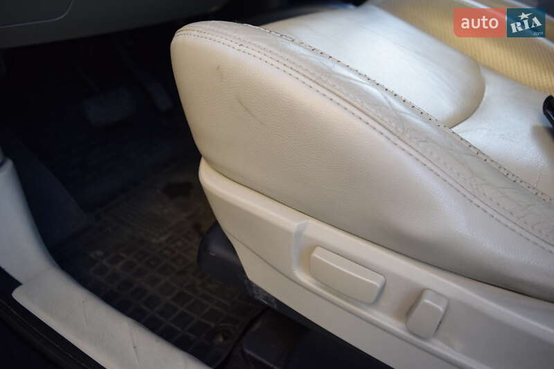 Внедорожник / Кроссовер Mitsubishi Outlander 2008 в Ивано-Франковске