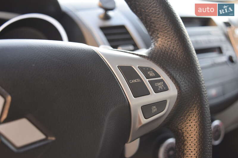 Внедорожник / Кроссовер Mitsubishi Outlander 2008 в Ивано-Франковске