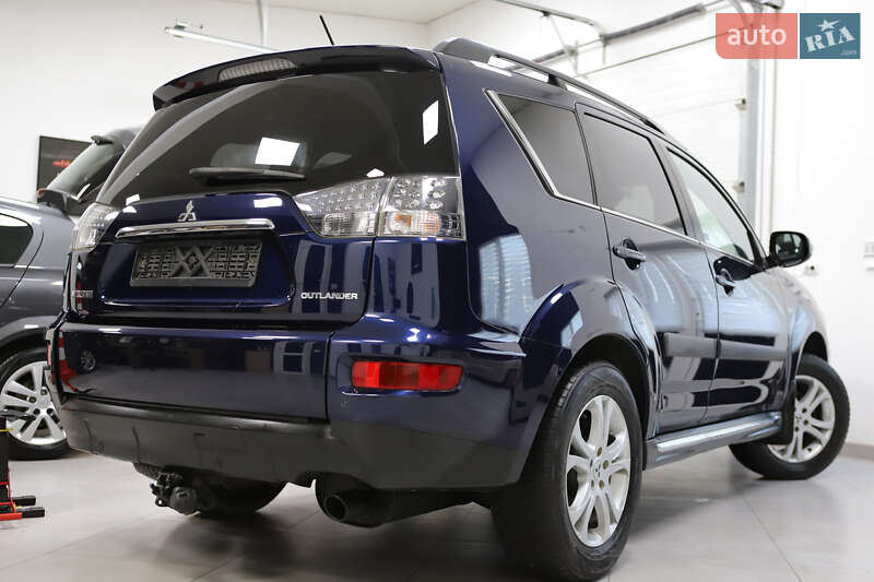 Позашляховик / Кросовер Mitsubishi Outlander 2012 в Дрогобичі