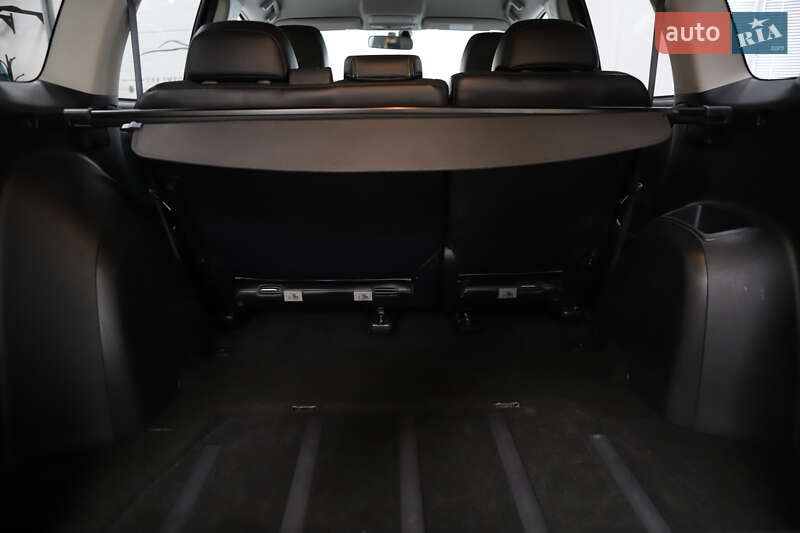 Позашляховик / Кросовер Mitsubishi Outlander 2012 в Дрогобичі