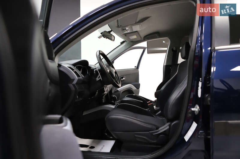 Позашляховик / Кросовер Mitsubishi Outlander 2012 в Дрогобичі