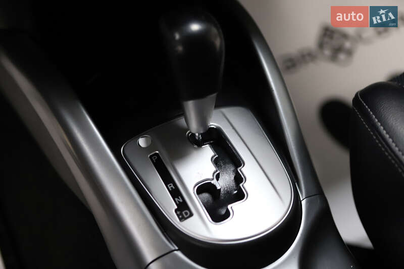 Позашляховик / Кросовер Mitsubishi Outlander 2012 в Дрогобичі