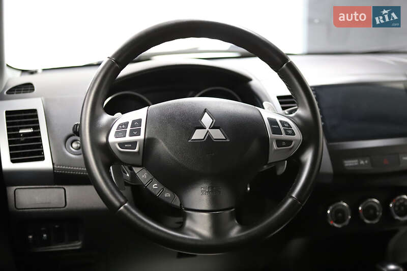 Позашляховик / Кросовер Mitsubishi Outlander 2012 в Дрогобичі