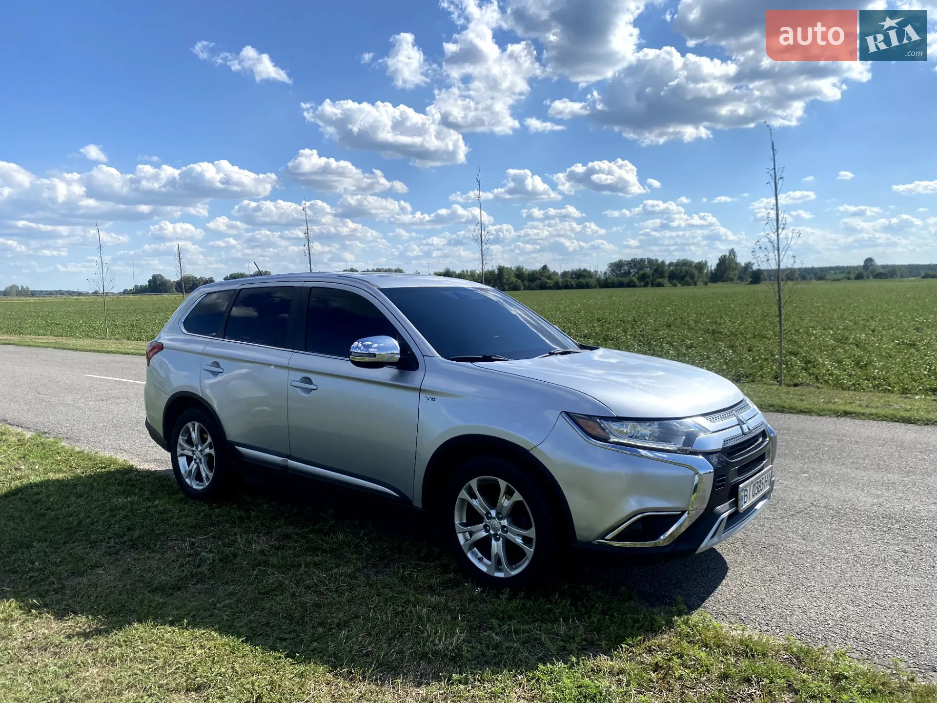 2013 Mitsubishi Outlander - мініатюра 9