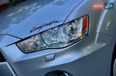 Внедорожник / Кроссовер Mitsubishi Outlander 2009 в 
