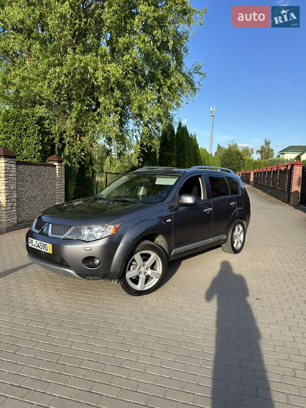 Mitsubishi Outlander 2008