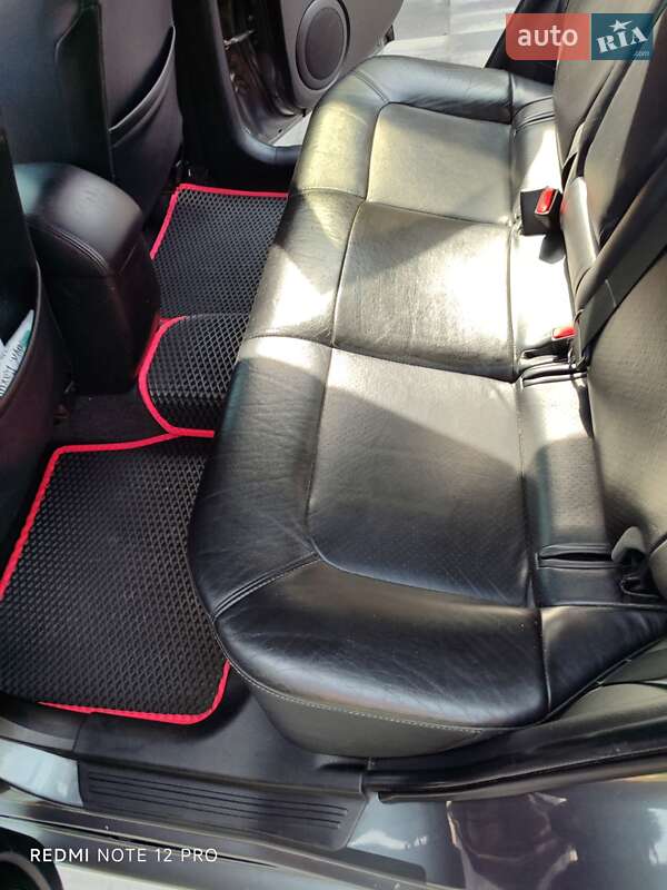 Внедорожник / Кроссовер Mitsubishi Outlander 2007 в Черкассах фото 11 Внедорожник / Кроссовер Mitsubishi Outlander 2007 в Черкассах