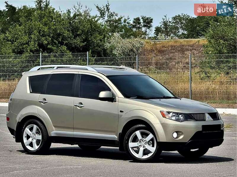 Mitsubishi Outlander 2009