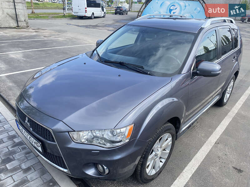 Mitsubishi Outlander 2009