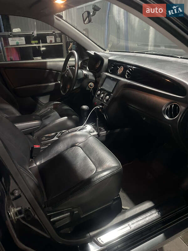 Позашляховик / Кросовер Mitsubishi Outlander 2004 в Одесі