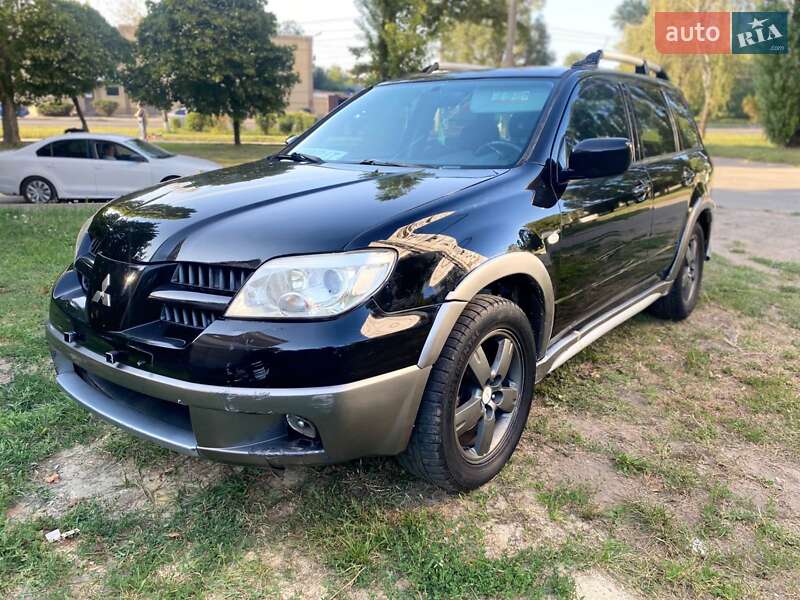 Mitsubishi Outlander 2005