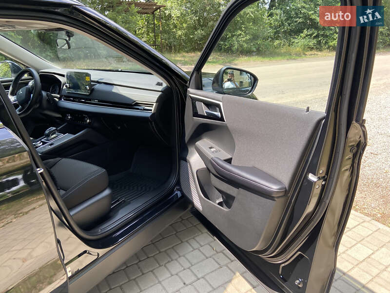 Позашляховик / Кросовер Mitsubishi Outlander 2022 в Умані