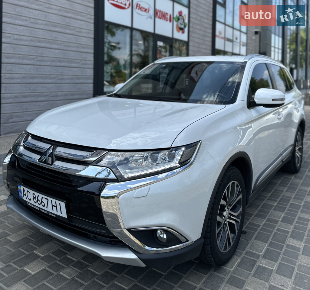2015 Mitsubishi Outlander - мініатюра 24