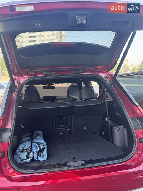 Позашляховик / Кросовер Mitsubishi Outlander 2022 в Івано-Франківську