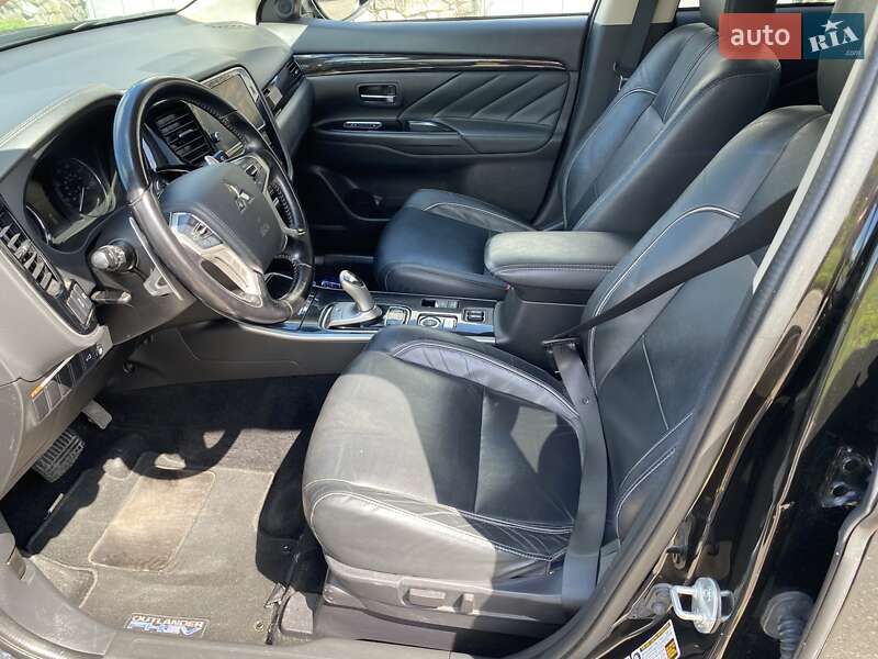 Позашляховик / Кросовер Mitsubishi Outlander 2018 в Білій Церкві