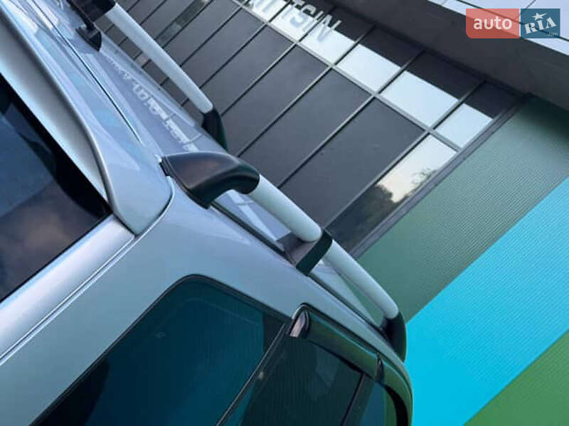 Позашляховик / Кросовер Mitsubishi Outlander 2003 в Дрогобичі фото 16 Позашляховик / Кросовер Mitsubishi Outlander 2003 в Дрогобичі