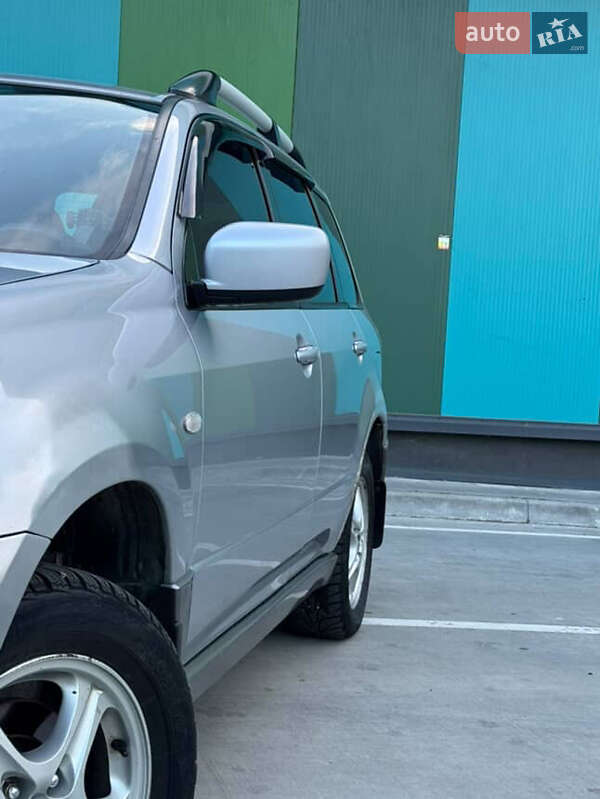 Позашляховик / Кросовер Mitsubishi Outlander 2003 в Дрогобичі фото 37 Позашляховик / Кросовер Mitsubishi Outlander 2003 в Дрогобичі