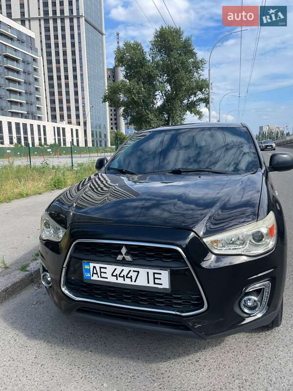 Mitsubishi Outlander 2014
