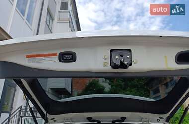 Позашляховик / Кросовер Mitsubishi Outlander 2014 в Чорткові