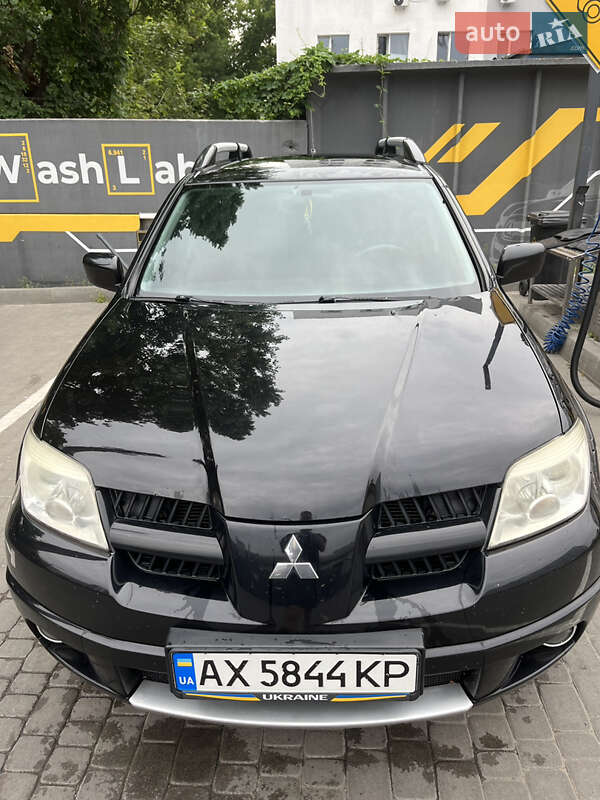 Mitsubishi Outlander 2008