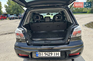 Внедорожник / Кроссовер Mitsubishi Outlander 2005 в 