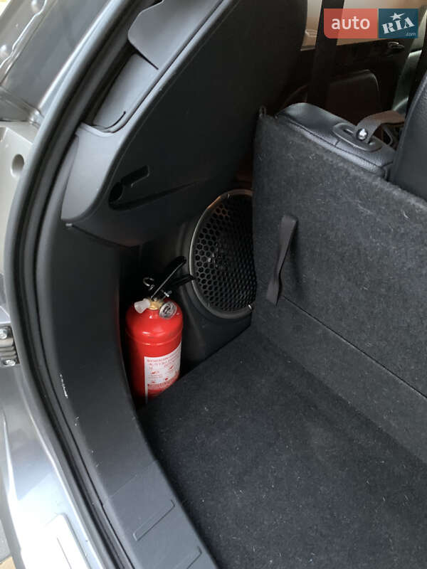 Внедорожник / Кроссовер Mitsubishi Outlander 2013 в Львове