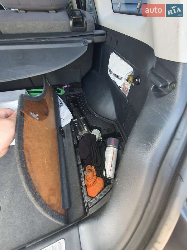 Внедорожник / Кроссовер Mitsubishi Outlander 2006 в Виннице фото 16 Внедорожник / Кроссовер Mitsubishi Outlander 2006 в Виннице