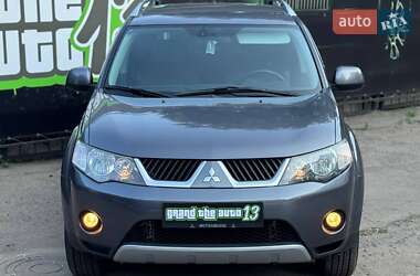 Внедорожник / Кроссовер Mitsubishi Outlander 2008 в 