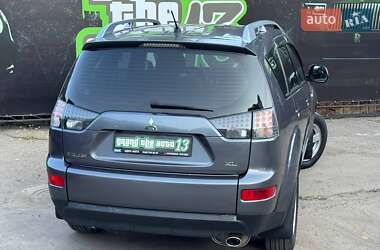 Внедорожник / Кроссовер Mitsubishi Outlander 2008 в 