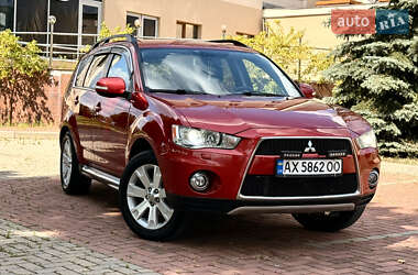 Позашляховик / Кросовер Mitsubishi Outlander 2011 в Харкові