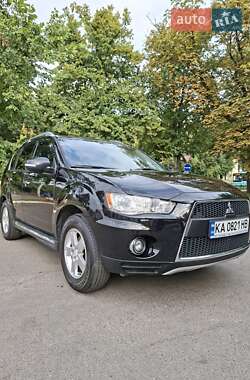 Внедорожник / Кроссовер Mitsubishi Outlander 2010 в Чернигове
