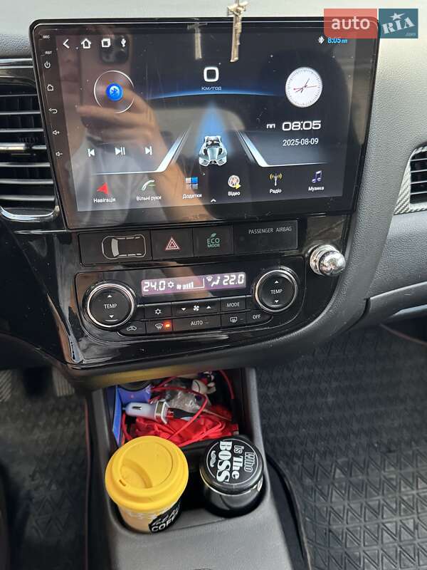 Внедорожник / Кроссовер Mitsubishi Outlander 2013 в Скале-Подольской