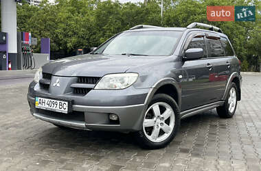 Позашляховик / Кросовер Mitsubishi Outlander 2006 в Одесі