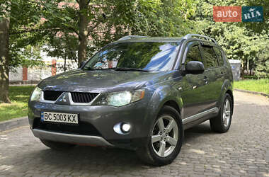 Внедорожник / Кроссовер Mitsubishi Outlander 2008 в Львове
