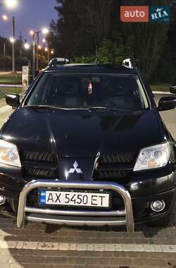 Позашляховик / Кросовер Mitsubishi Outlander 2007 в Харкові