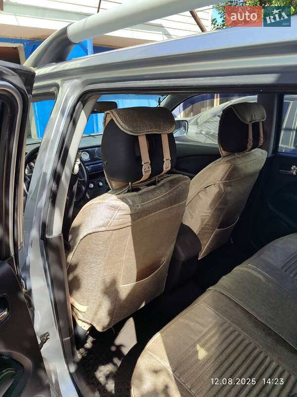 Позашляховик / Кросовер Mitsubishi Outlander 2008 в Чернігові