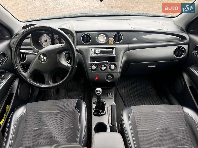 Позашляховик / Кросовер Mitsubishi Outlander 2008 в Косові фото 7 Позашляховик / Кросовер Mitsubishi Outlander 2008 в Косові