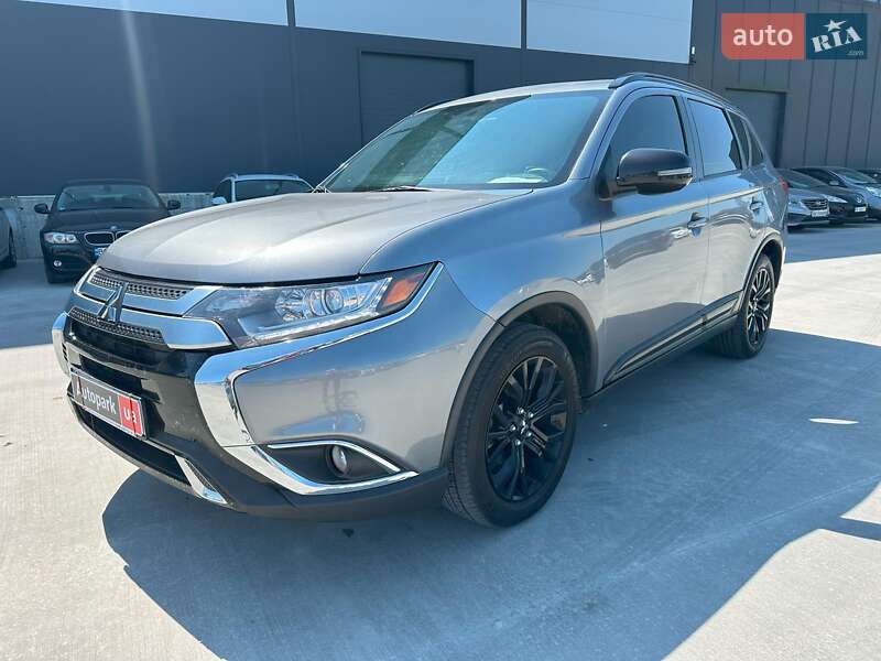 Mitsubishi Outlander 2019