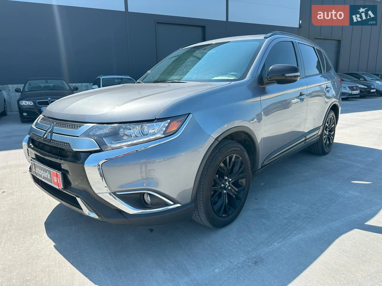 2019 Mitsubishi Outlander - мініатюра 36