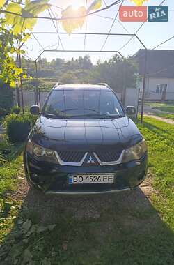 Внедорожник / Кроссовер Mitsubishi Outlander 2007 в Монастыриске