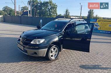 Позашляховик / Кросовер Mitsubishi Outlander 2005 в 