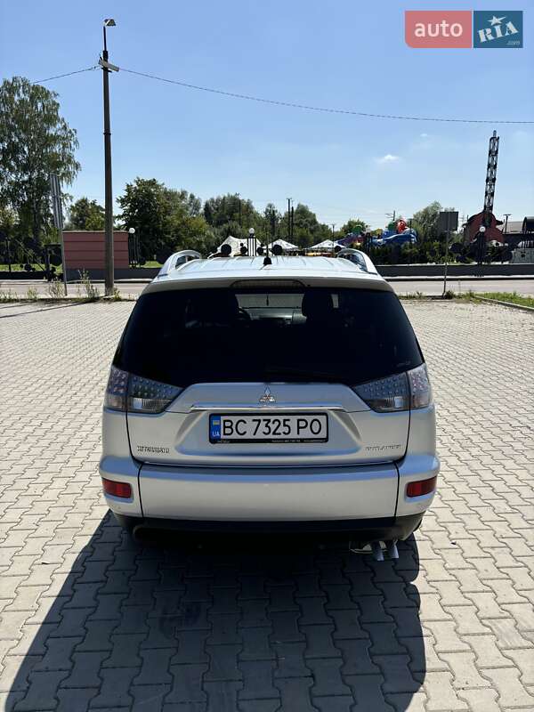 Внедорожник / Кроссовер Mitsubishi Outlander 2010 в Дрогобыче