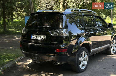 Внедорожник / Кроссовер Mitsubishi Outlander 2008 в 