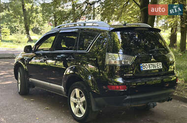 Внедорожник / Кроссовер Mitsubishi Outlander 2008 в 