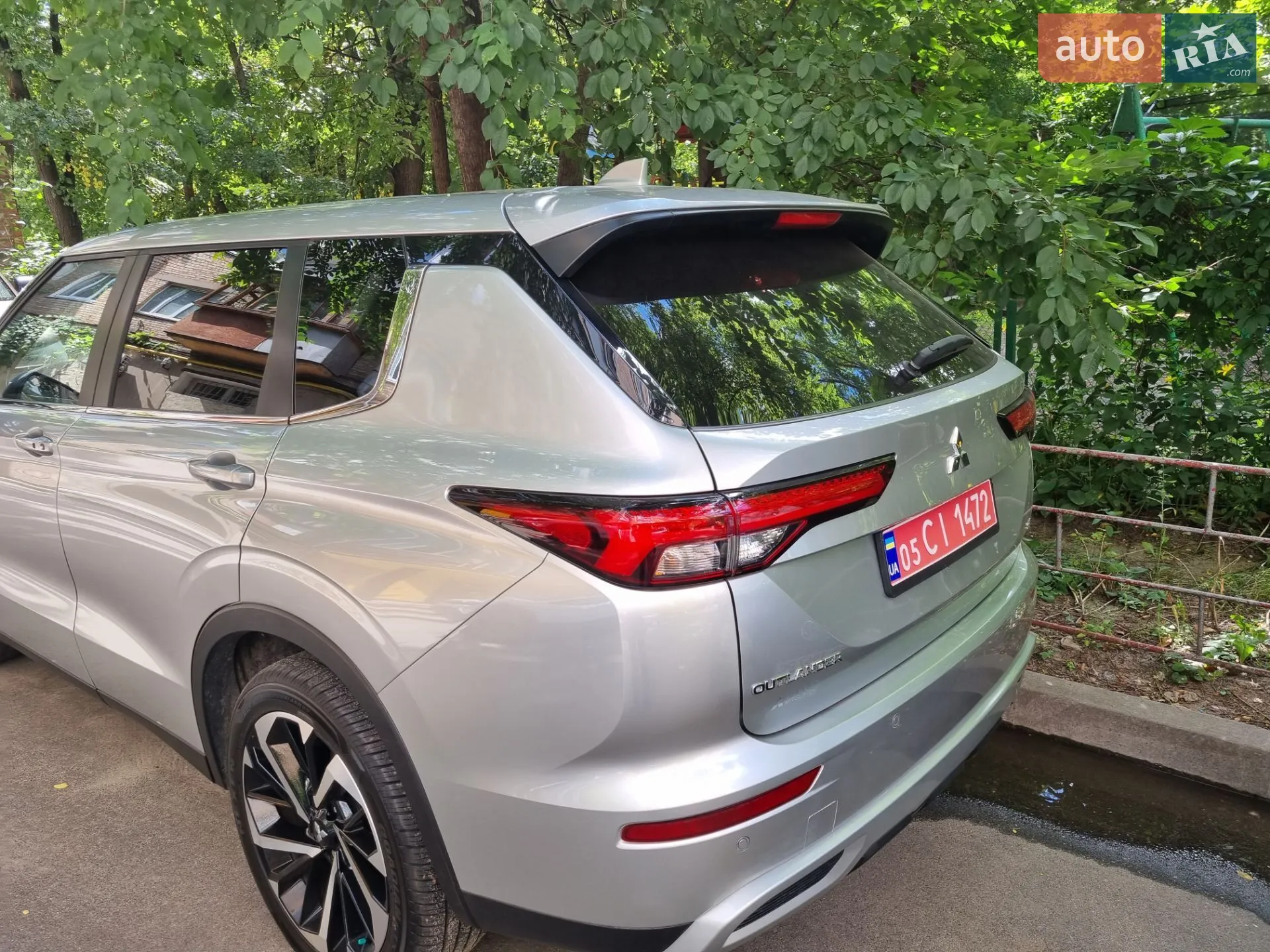 2024 Mitsubishi Outlander - мініатюра 12