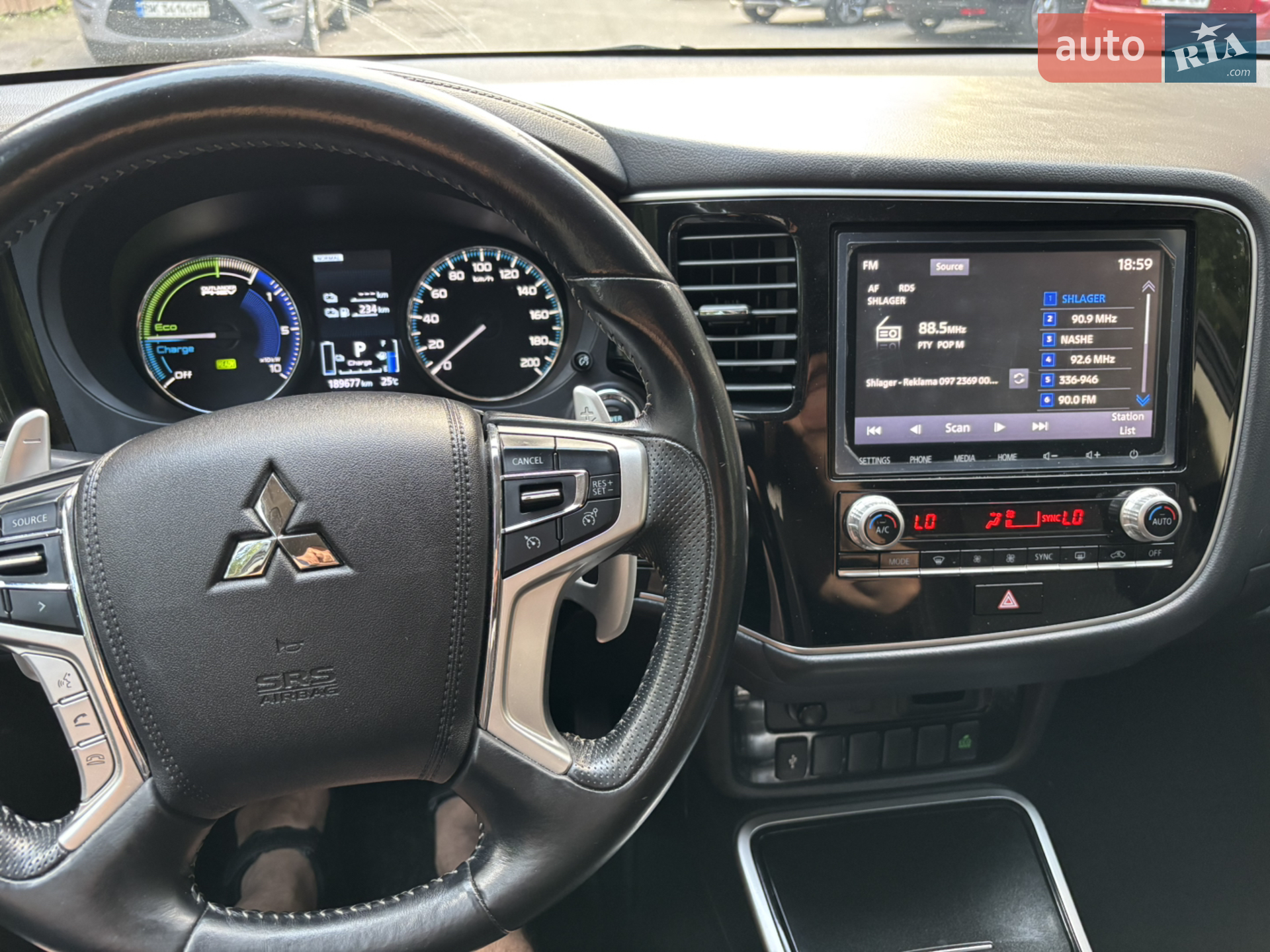 2020 Mitsubishi Outlander - мініатюра 8