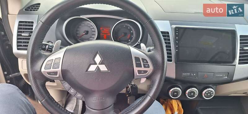 Позашляховик / Кросовер Mitsubishi Outlander 2007 в Миколаєві
