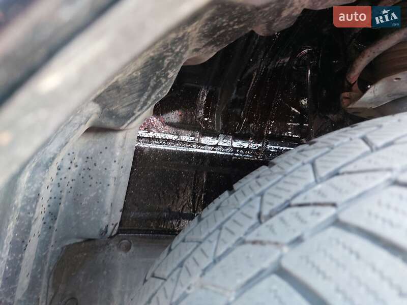 Позашляховик / Кросовер Mitsubishi Outlander 2012 в Нетішині